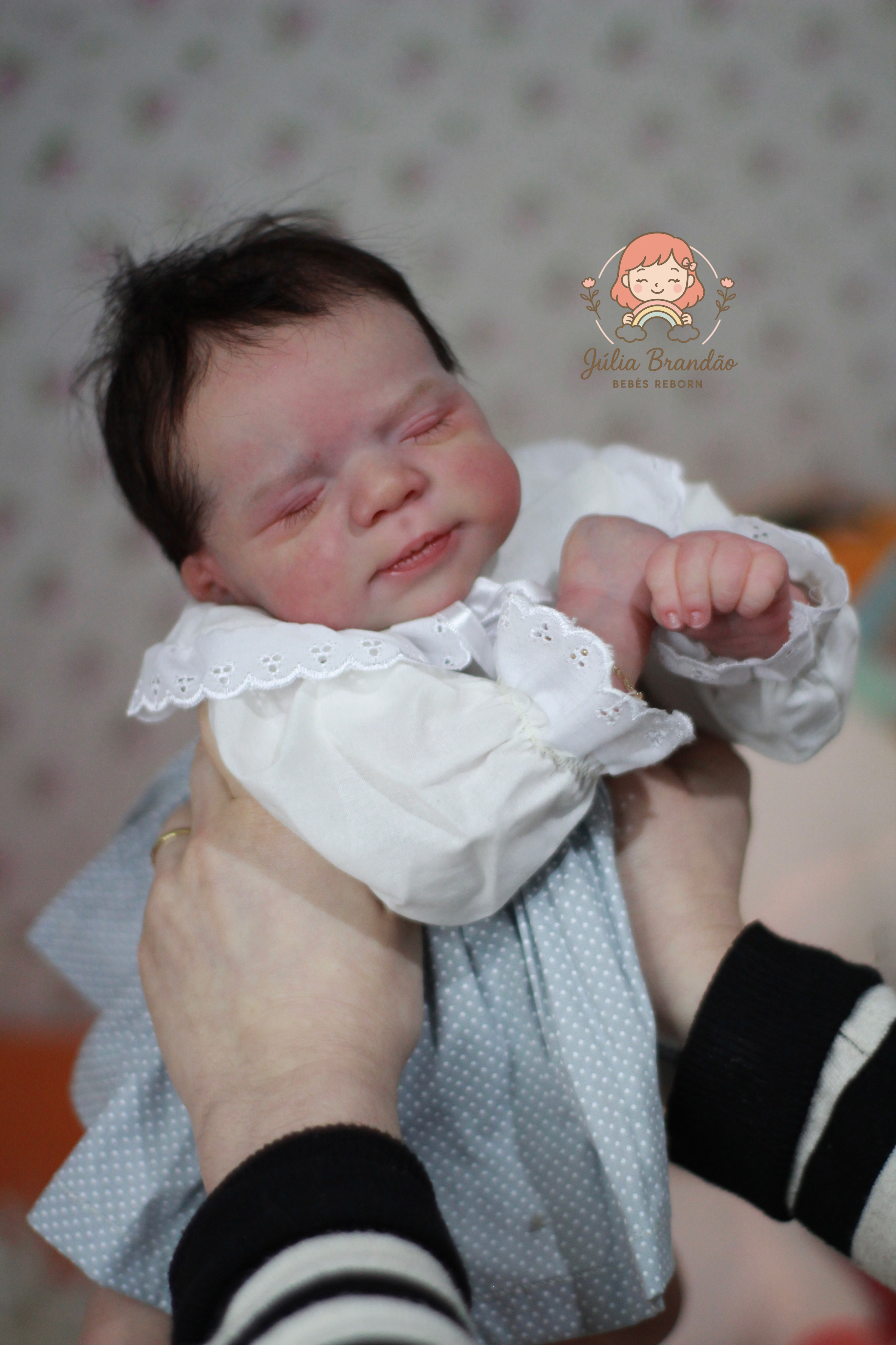 Bebê Reborn Kit Pascale vista 2