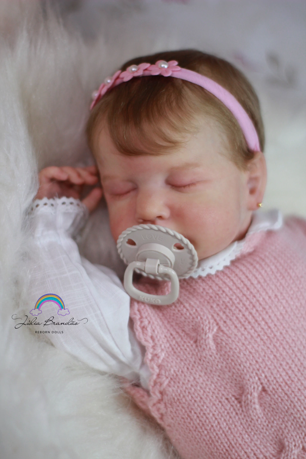 Bebê Reborn Kit LouLou dormindo vista 3