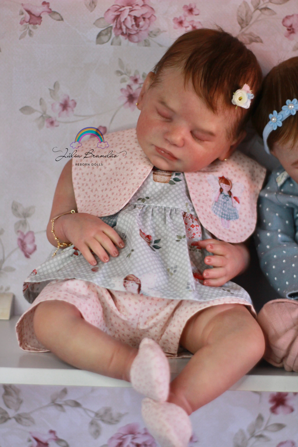 Bebê Reborn Kit Viviana vista 4