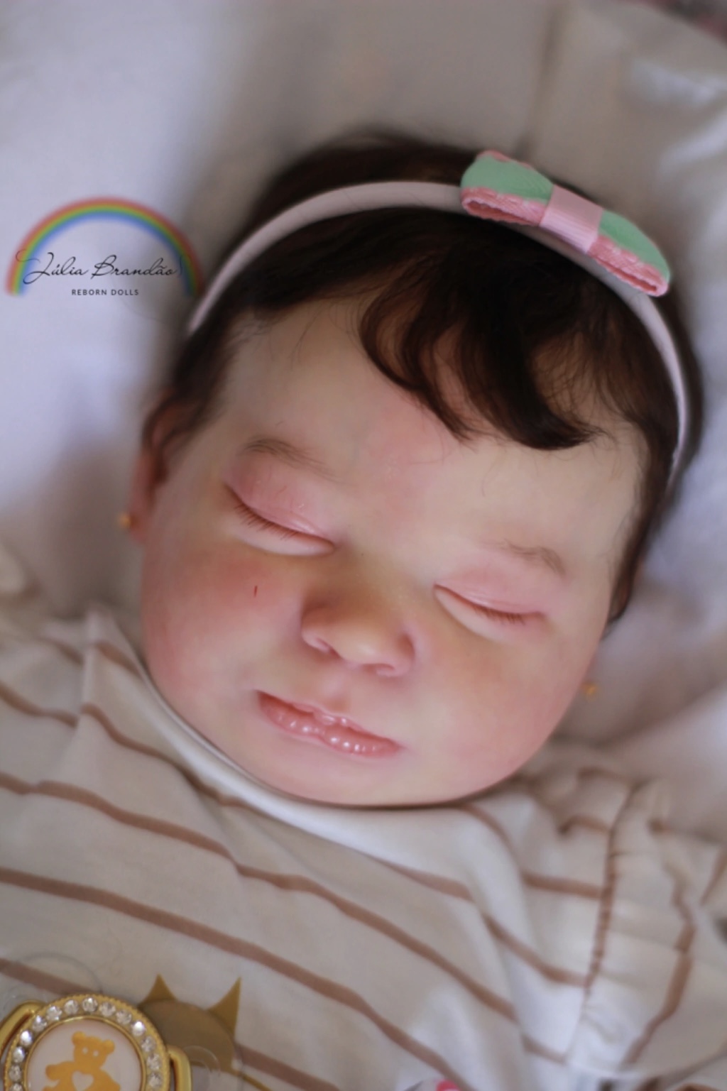 Bebê Reborn Kit Sage vista 2