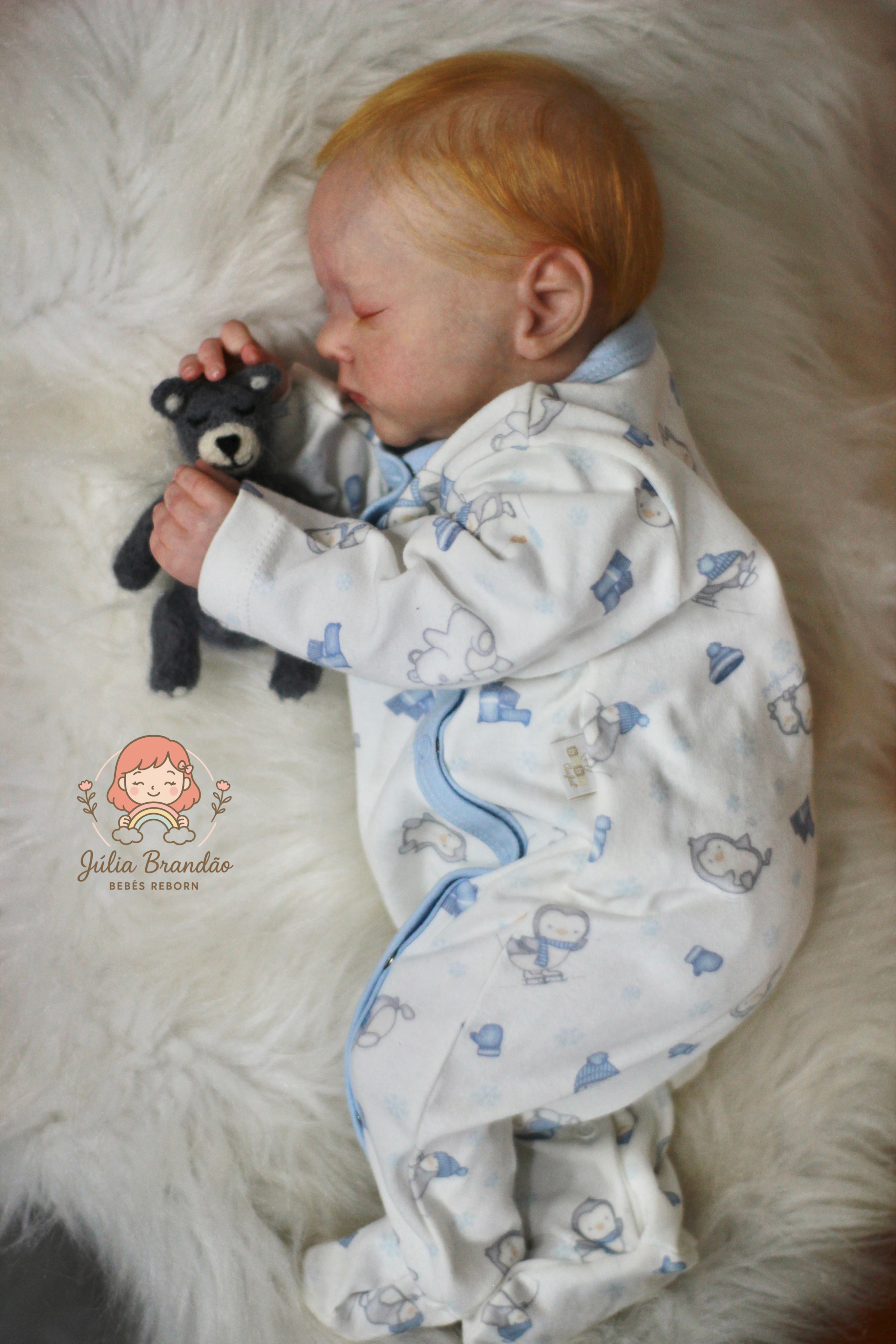 Bebê Reborn Kit Alessia menino vista 3